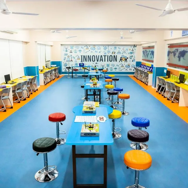 GoldenBee STREAM — @goldenbee_school on Instagram